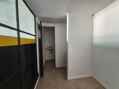 Galpon en Alquiler en Guemes, $ 900.000