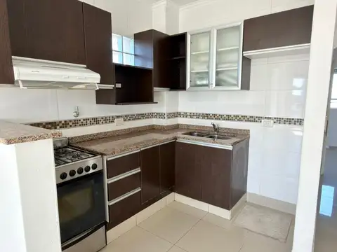 Departamento 3 ambientes con 2 baños