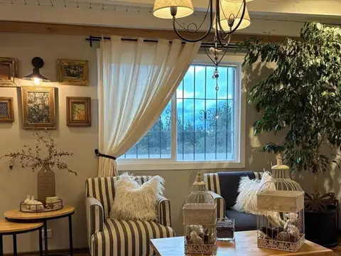 Casa en Venta con 1 cochera