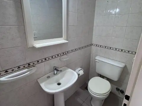 Departamento en Alquiler con 1 cocheras