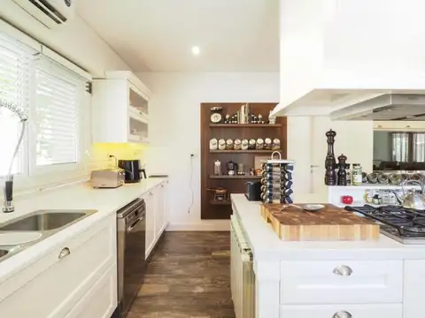Casa en Alquiler de 5 dormitorios