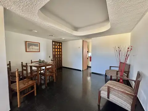 Departamento de categoría en venta frente a Plaza San Martín | 130 m², cochera doble y suite