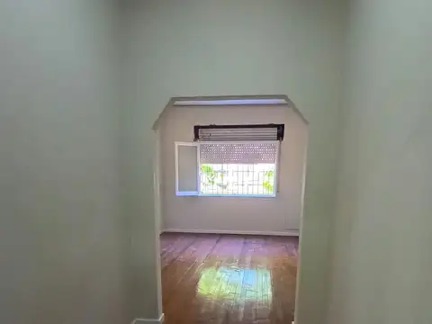 Depto Tipo Casa en Alquiler de 3 ambientes