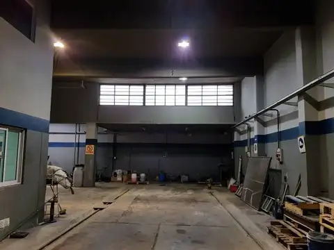 Galpon en Venta en San Andres, USD 275.000