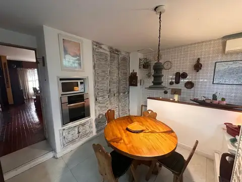 Depto Tipo Casa en Venta 44 años