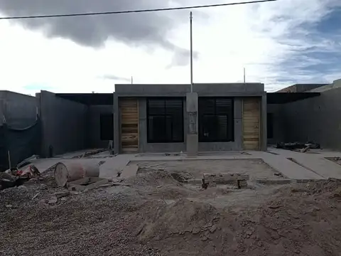 Calle 25 de Mayo Oeste 1000