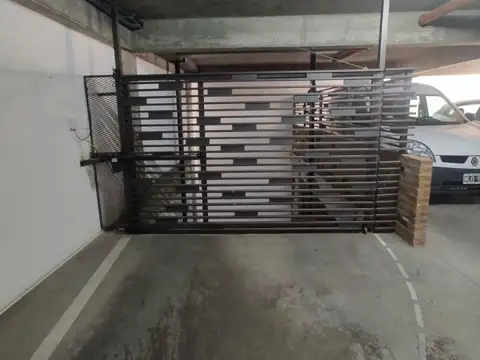 Cochera en venta en Barrio Lourdes, Rosario. 3 de Febrero 2700