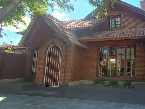Miguel Cane al 230 - Rivadavia - Mendoza