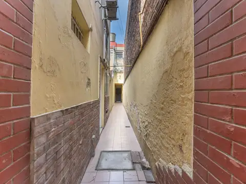 Depto Tipo Casa 4 ambientes con 2 baños