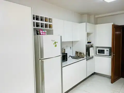Departamento 4 ambientes con 3 baños