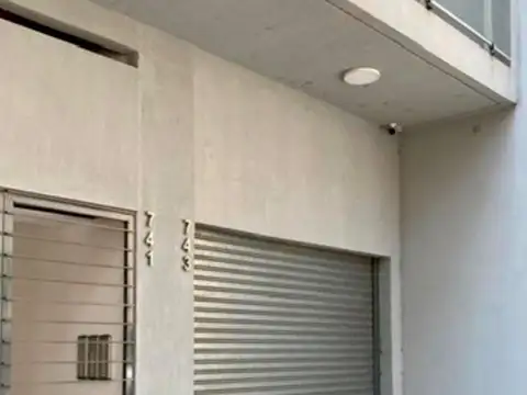 LOCAL COMERCIAL EN ALQUILER · MAIPÚ 743 · MICROCENTRO