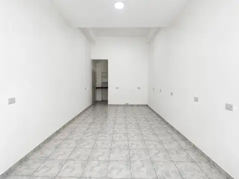 Maipú 700