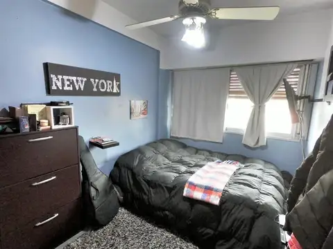 Departamento en Venta en Villa del Parque, USD 145.000