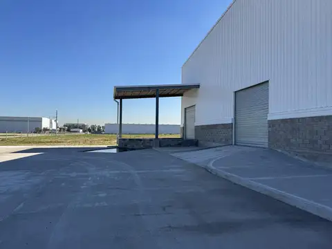 Galpon en Alquiler A Estrenar