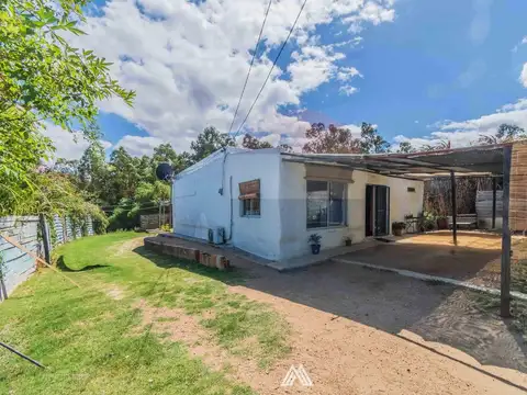 VENTA TERRENO 881M2 CASA Y MONOAMBIENTE A RECICLAR