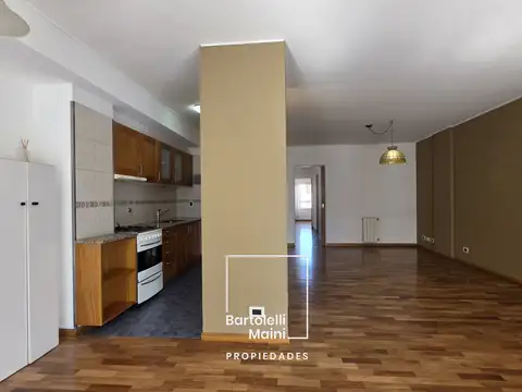 Departamento en Alquiler con 1 cocheras