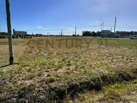 LOTE EN VENTA BARRIO LAS CALANDRIAS