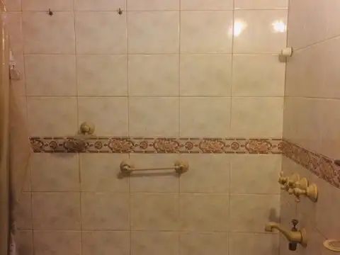 PERMUTA - CHALET PH DE 3 AMBIENTES  - EL PALOMAR