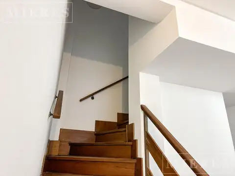 Depto Tipo Casa 3 ambientes con 1 baño