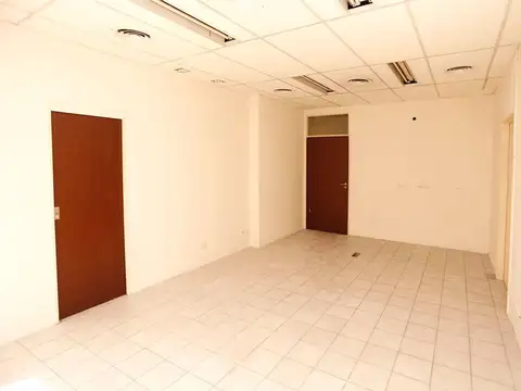 Oficina en Alquiler 21 años