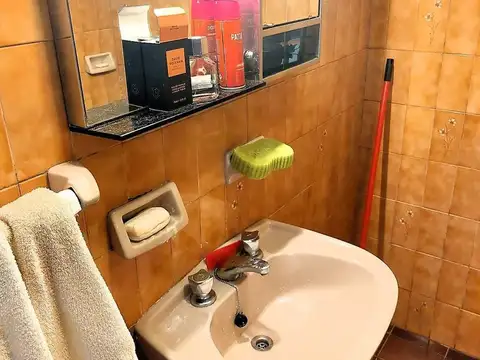Depto Tipo Casa en Venta al Este