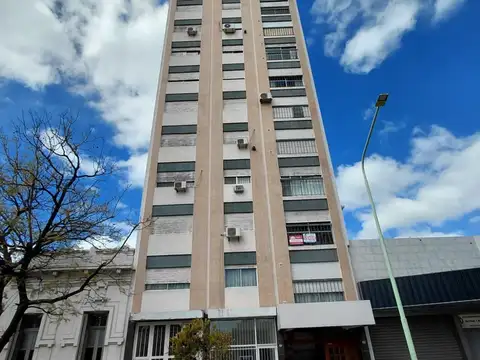 Departamento de 1 dormitorio en venta. España 66