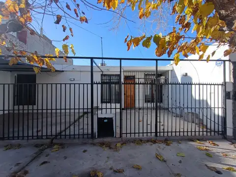 VENTA CASA EN EL CORAZON DE MAIPU MENDOZA
