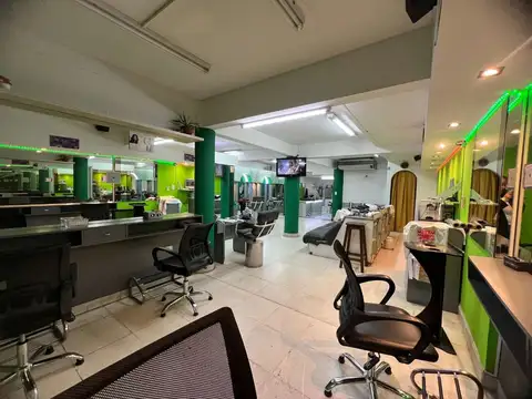 Local LOTE PROPIO con vivienda/oficinas