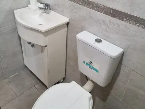 Departamento en Alquiler en Caseros, $ 350.000