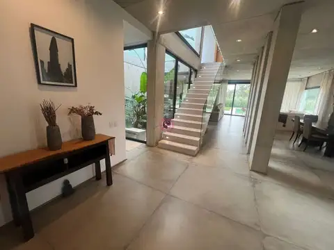 Ayres de Pilar, La Cañada 100