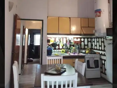 Casa 3 ambientes con 1 baño