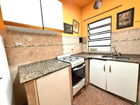 Depto Tipo Casa en Alquiler en Castelar Sur, $ 700.000