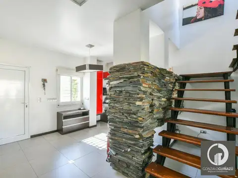 Casa en Venta en Azcuenaga, USD 350.000