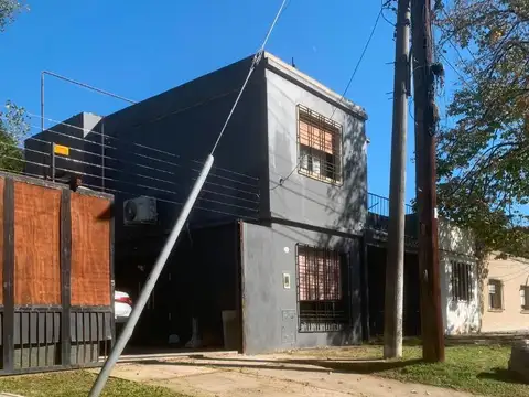 CASA 2 PLANTAS