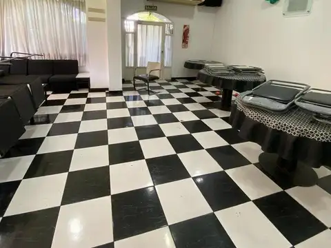 Casa Monoambiente con 2 baños