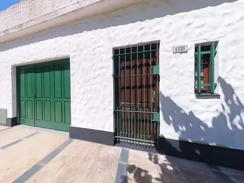 Casa 3 ambientes con 1 baño