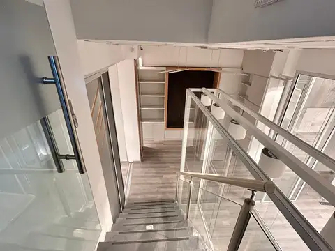 Av. Luis Candido Carballo al 100