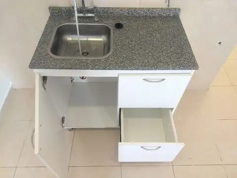Departamento en Alquiler en Villa Centenario, $ 380.000