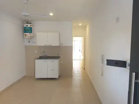 SEITOR 600, Piso 1
