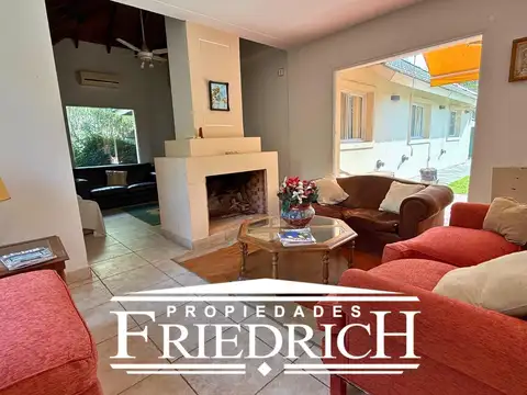 Casa en Venta de 5 dormitorios