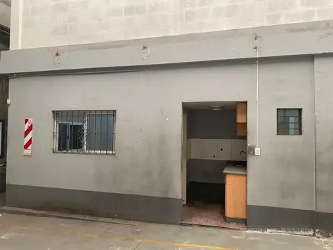 Local en Venta en Jose Leon Suarez, USD 170.000