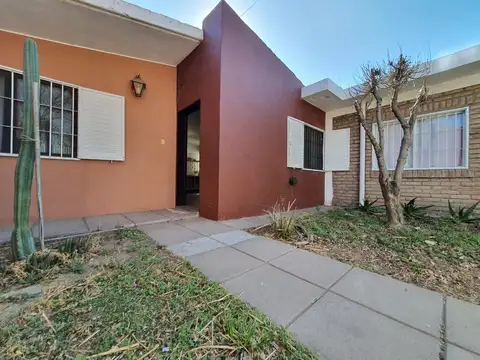 VENTA CASA B° ATTE I  BETBEDER VILLA MERCEDES