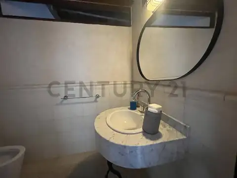 Casa en Alquiler 106 años