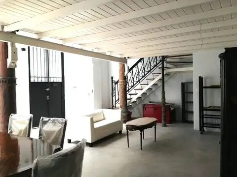 Depto Tipo Casa en Venta 66 años