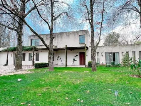 Venta Casa - Chacras de Murray / Pilar - Ambientes Luminosos