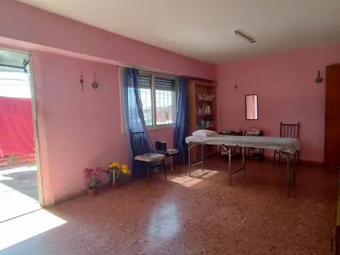 VENTA PH AMPLIO 3 ambientes con Terraza.