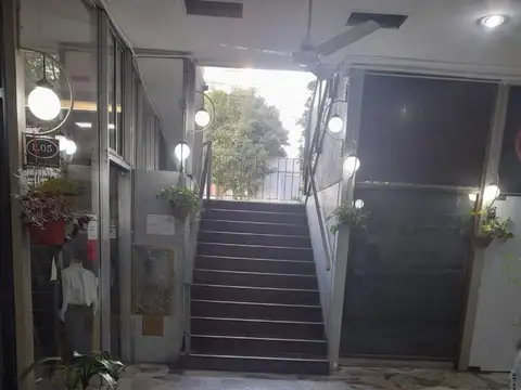 EXCELENTE LOCAL EN ZONA CONCURRIDA DE BELGRANO