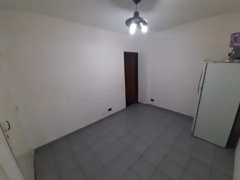 Matheu 3400, Piso 2