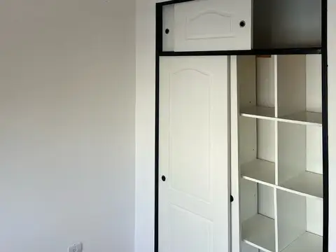 PARTICULAR VENDE - Excelente Monoambiente