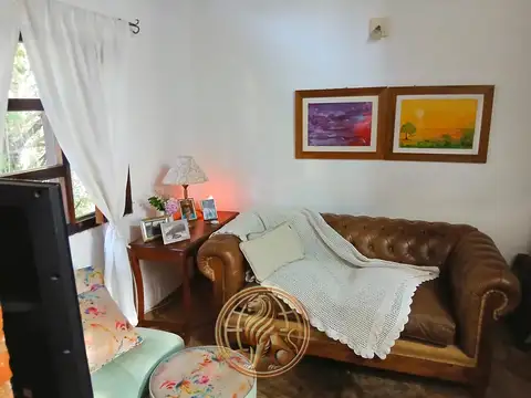 Casa 3 ambientes con 2 baños